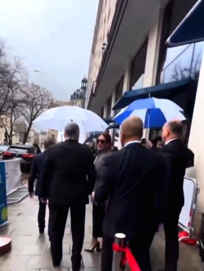 Échange inattendu à Munich : L'épouse du président azerbaïdjanais interroge un journaliste sur son passé