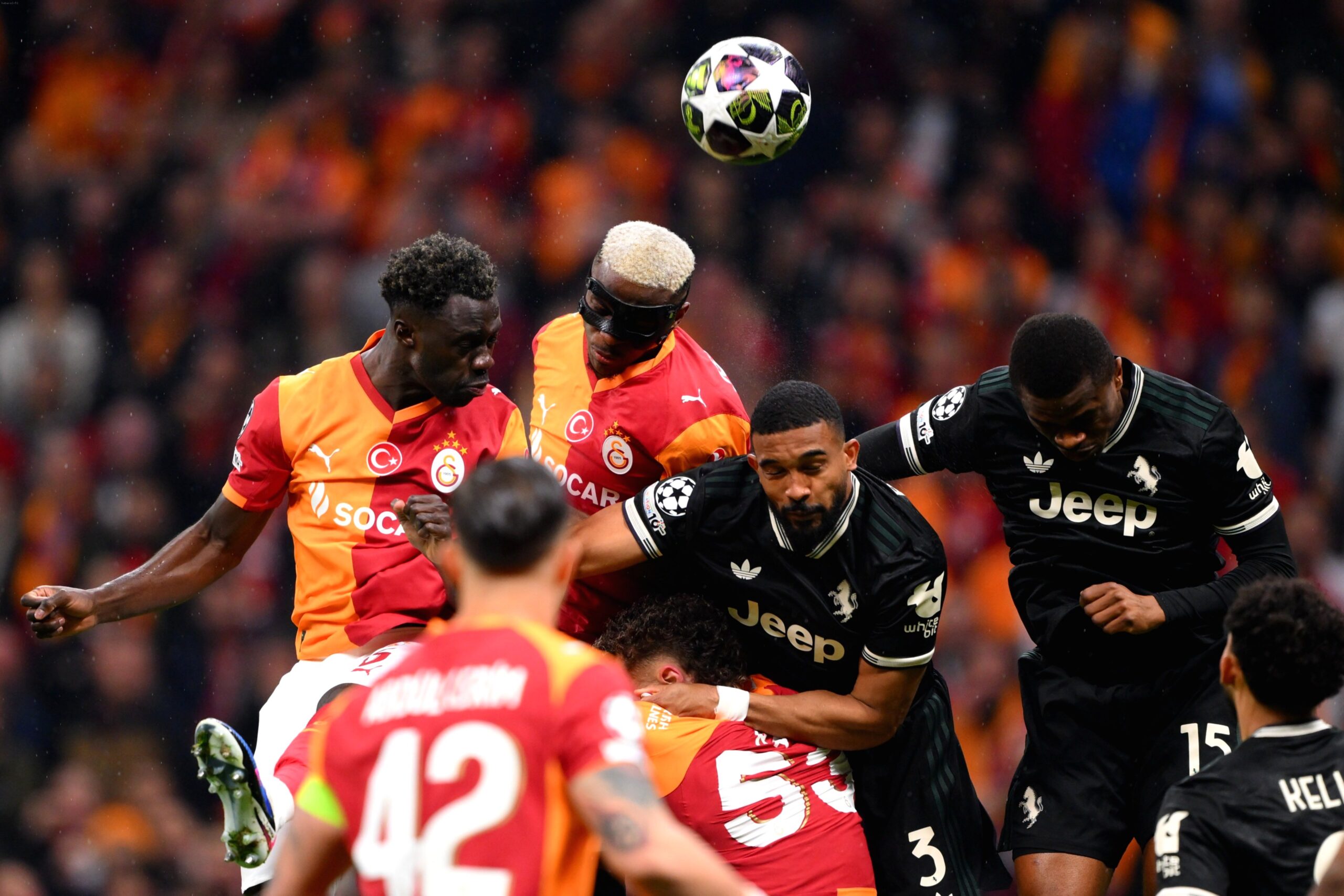 Galatasaray s'offre une victoire éclatante 5-2 contre la Juventus, un exploit historique 37 ans après